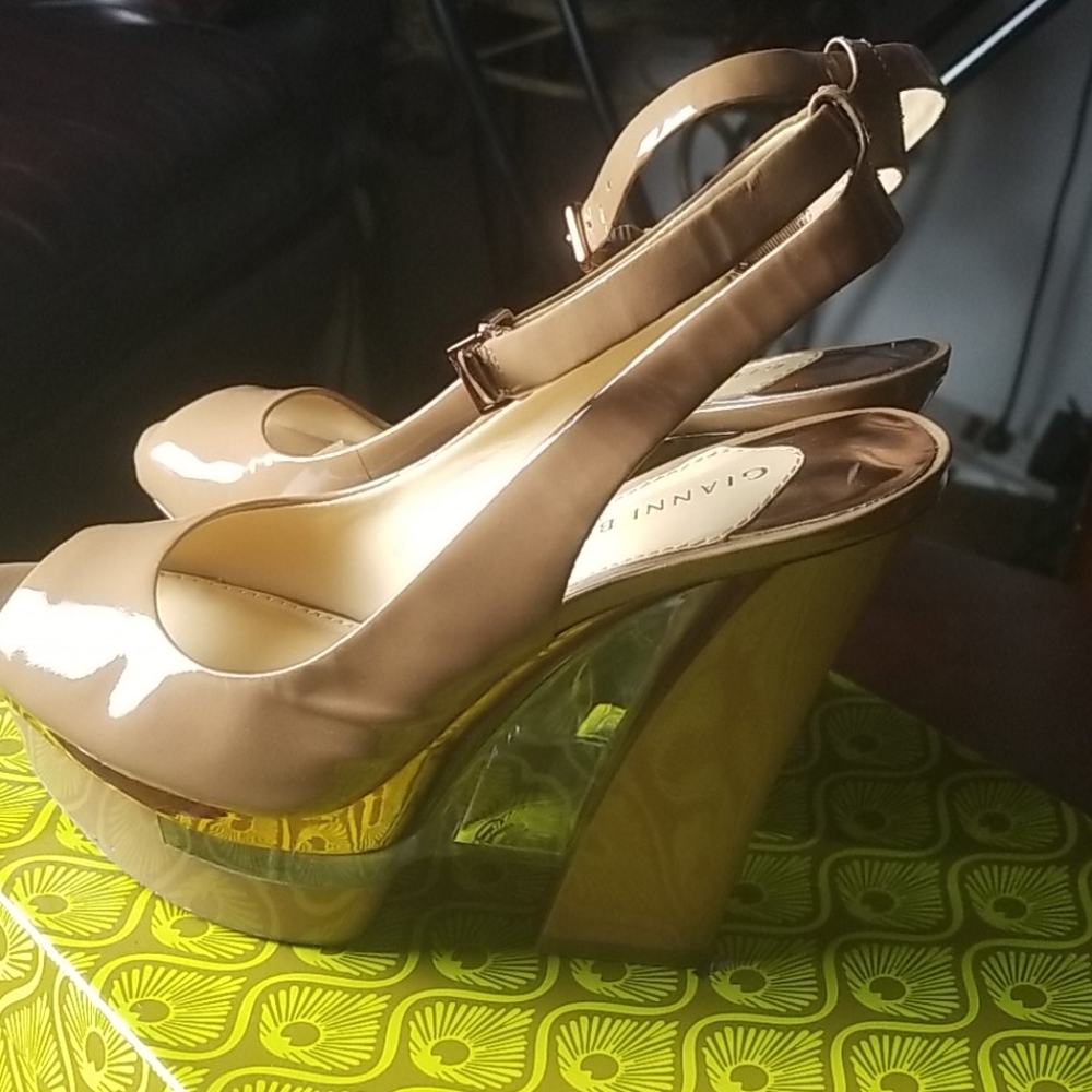 Nude Window Heel Pumps
